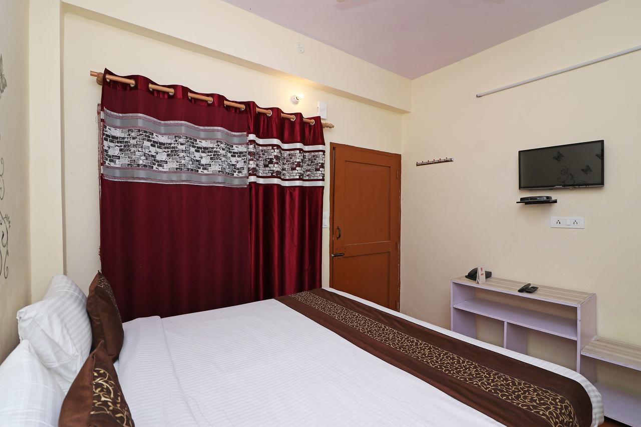 Oyo 13728 Hotel Kempty Valley View Hotel & Restaurant Mussoorie Eksteriør billede