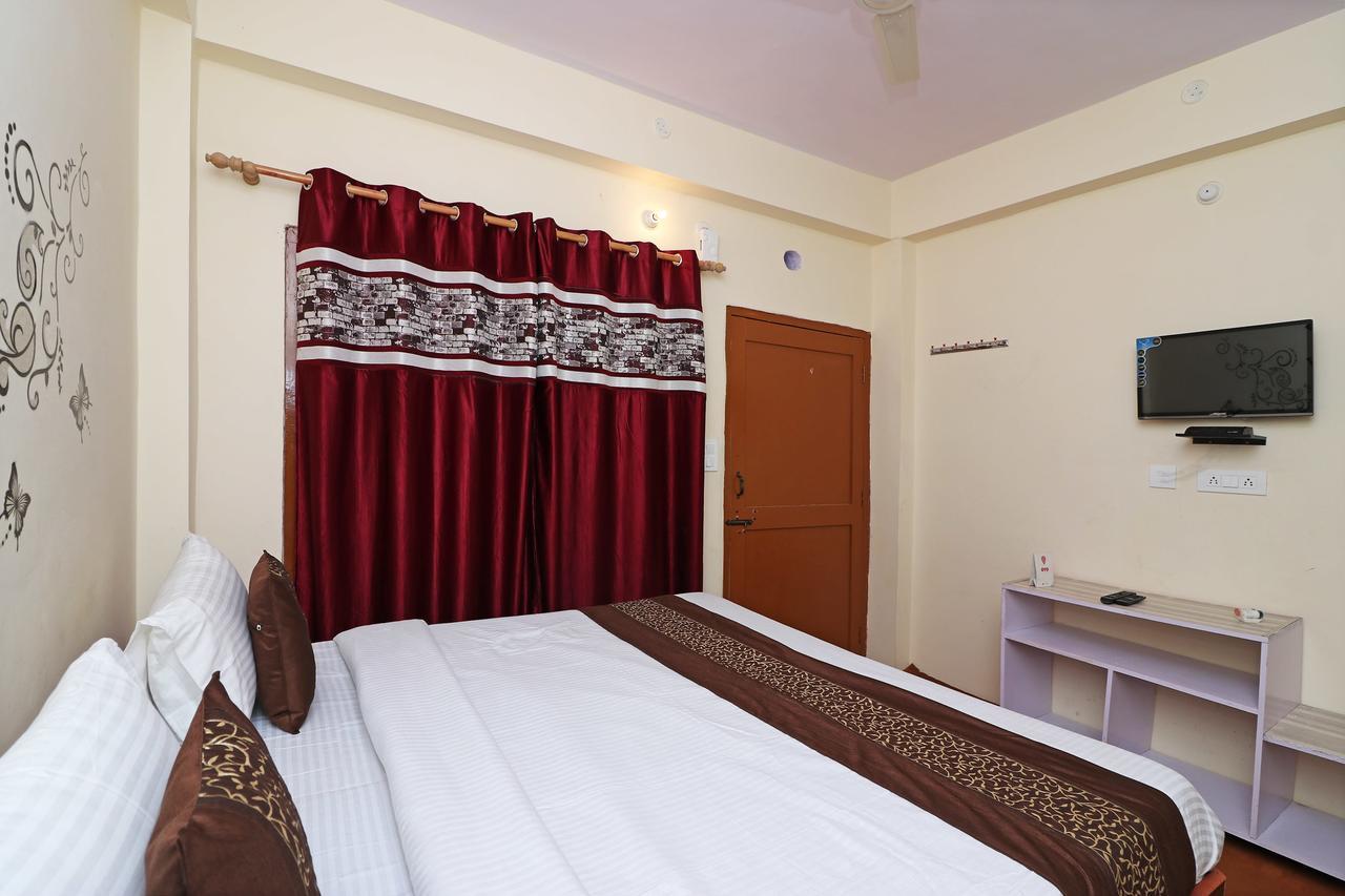 Oyo 13728 Hotel Kempty Valley View Hotel & Restaurant Mussoorie Eksteriør billede